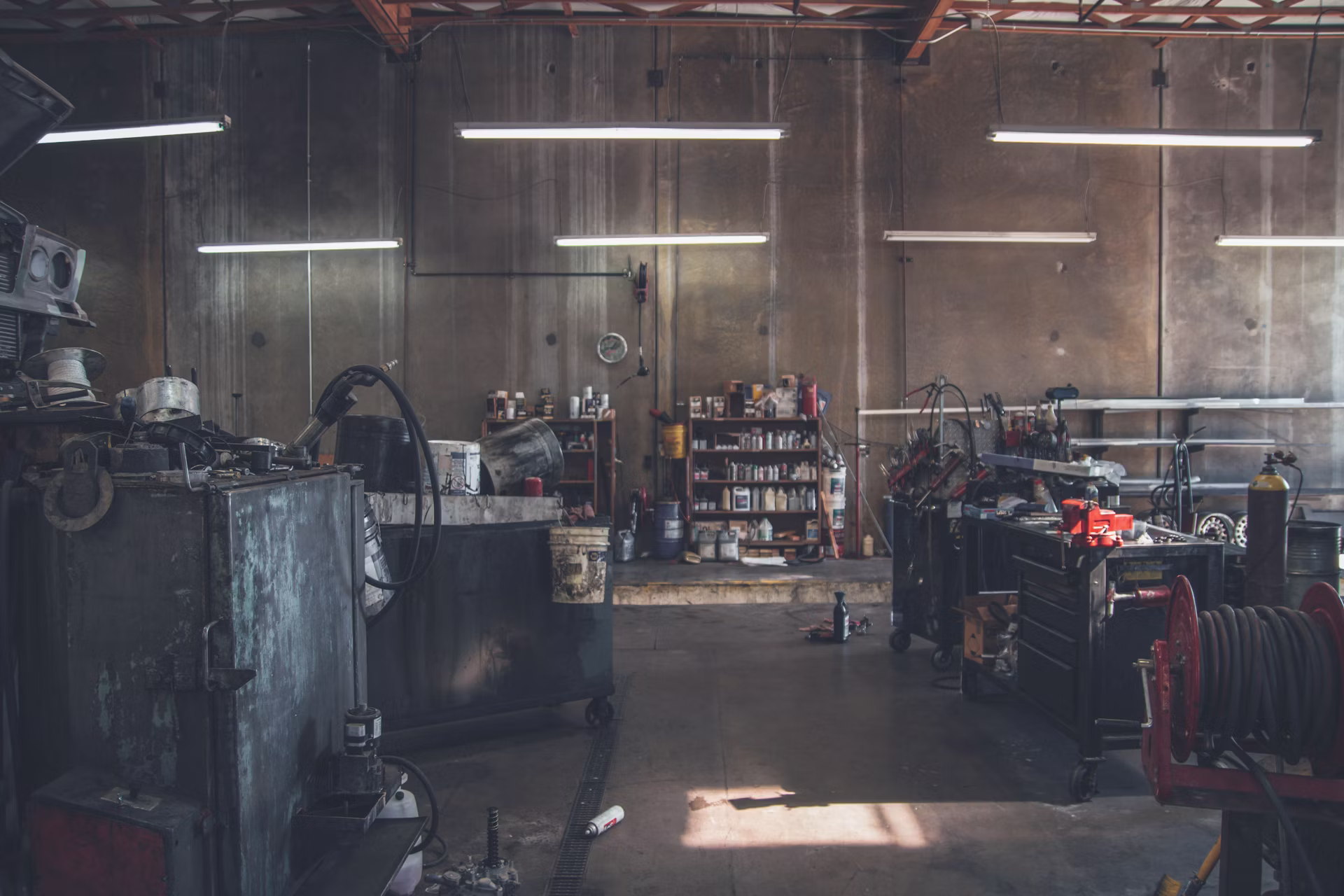 Professional tool chest in transmission shop